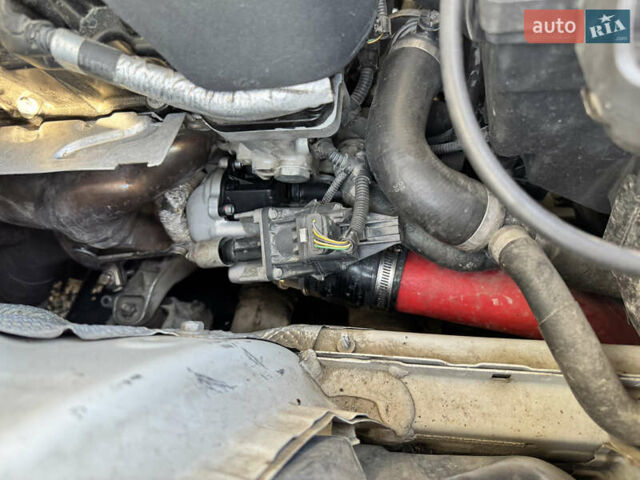 Білий БМВ 4 Серія, об'ємом двигуна 2 л та пробігом 185 тис. км за 16500 $, фото 16 на Automoto.ua