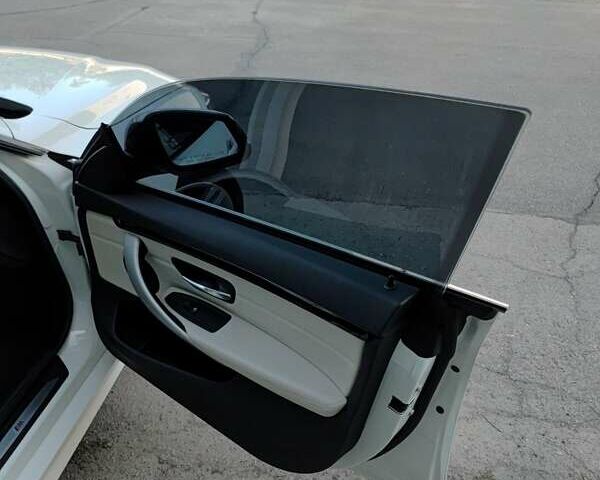 Белый БМВ 4 Серия, объемом двигателя 2 л и пробегом 302 тыс. км за 15500 $, фото 40 на Automoto.ua