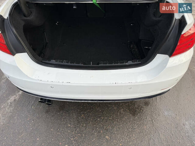 Білий БМВ 4 Серія, об'ємом двигуна 2 л та пробігом 246 тис. км за 8800 $, фото 5 на Automoto.ua