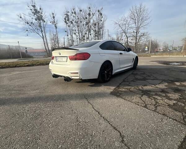Білий БМВ 4 Серія, об'ємом двигуна 2 л та пробігом 288 тис. км за 13999 $, фото 3 на Automoto.ua
