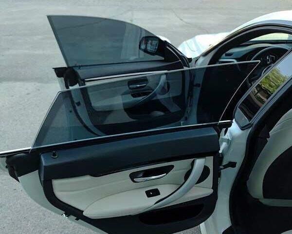 Белый БМВ 4 Серия, объемом двигателя 2 л и пробегом 302 тыс. км за 15500 $, фото 47 на Automoto.ua