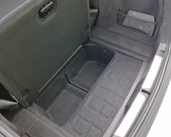 Белый БМВ 4 Серия, объемом двигателя 2 л и пробегом 302 тыс. км за 15500 $, фото 67 на Automoto.ua