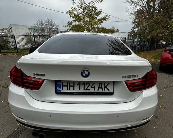 Белый БМВ 4 Серия, объемом двигателя 2 л и пробегом 192 тыс. км за 19950 $, фото 19 на Automoto.ua