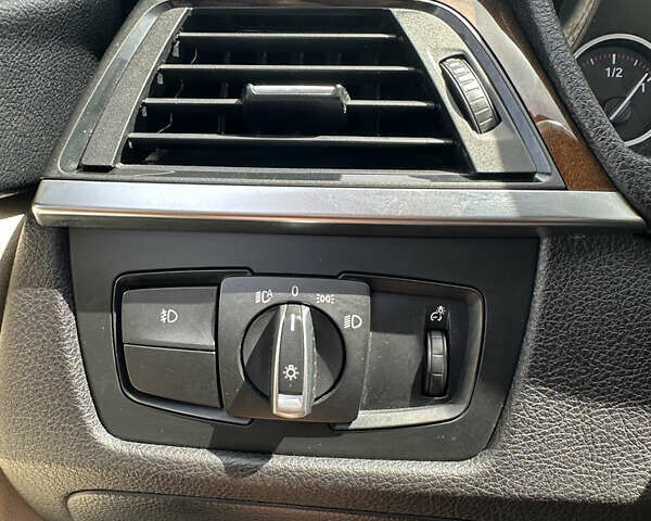 Білий БМВ 4 Серія, об'ємом двигуна 2 л та пробігом 150 тис. км за 20500 $, фото 55 на Automoto.ua