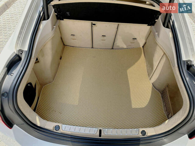 Белый БМВ 4 Серия, объемом двигателя 2 л и пробегом 118 тыс. км за 15500 $, фото 3 на Automoto.ua