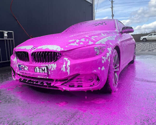 Белый БМВ 4 Серия, объемом двигателя 2 л и пробегом 110 тыс. км за 20000 $, фото 3 на Automoto.ua