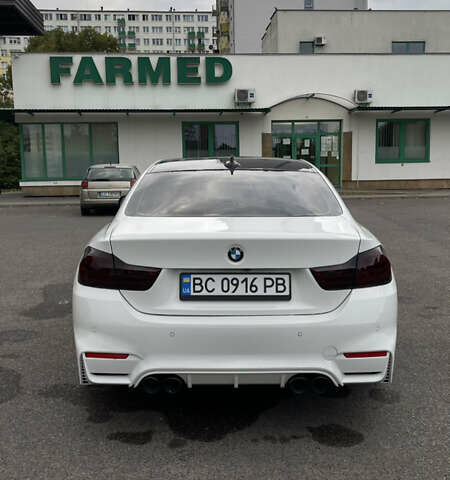 Белый БМВ 4 Серия, объемом двигателя 2 л и пробегом 210 тыс. км за 21900 $, фото 6 на Automoto.ua