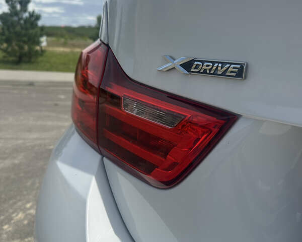 Білий БМВ 4 Серія, об'ємом двигуна 2 л та пробігом 150 тис. км за 20500 $, фото 22 на Automoto.ua