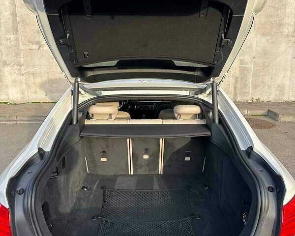 Белый БМВ 4 Серия, объемом двигателя 2 л и пробегом 80 тыс. км за 17500 $, фото 37 на Automoto.ua