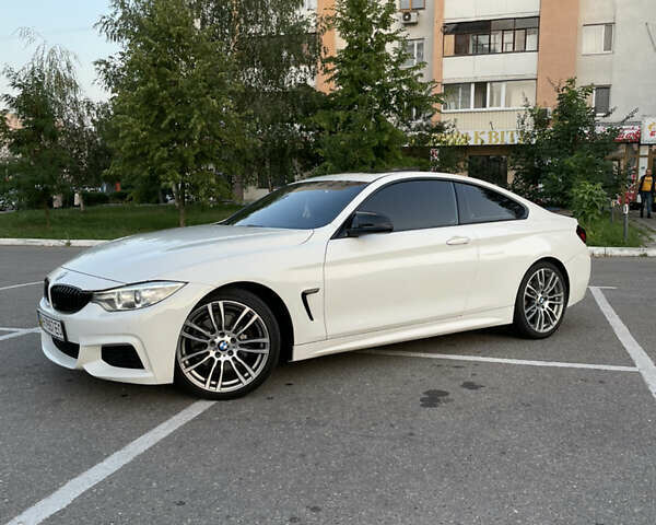 Білий БМВ 4 Серія, об'ємом двигуна 2 л та пробігом 120 тис. км за 21499 $, фото 1 на Automoto.ua