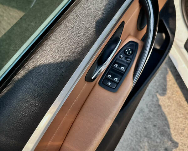 Білий БМВ 4 Серія, об'ємом двигуна 2 л та пробігом 217 тис. км за 17500 $, фото 21 на Automoto.ua