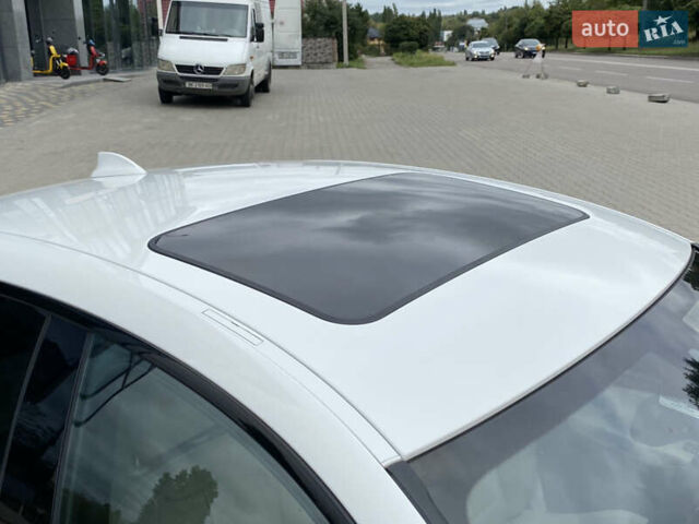 Белый БМВ 4 Серия, объемом двигателя 2 л и пробегом 250 тыс. км за 16499 $, фото 22 на Automoto.ua