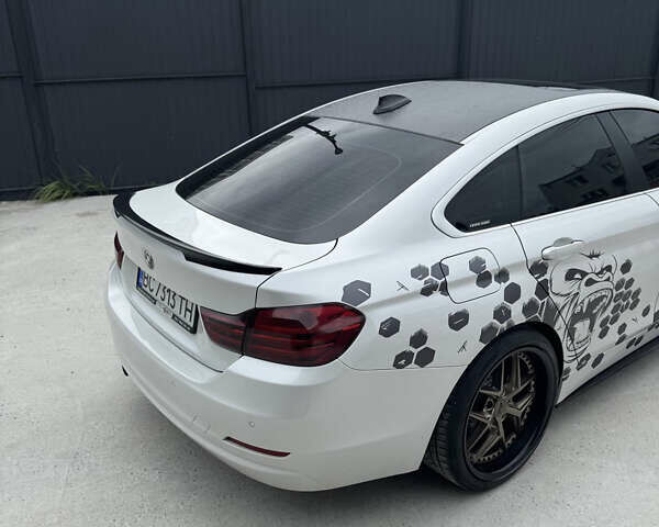 Белый БМВ 4 Серия, объемом двигателя 2 л и пробегом 135 тыс. км за 18500 $, фото 4 на Automoto.ua