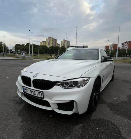 Белый БМВ 4 Серия, объемом двигателя 2 л и пробегом 210 тыс. км за 21900 $, фото 13 на Automoto.ua