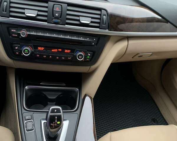 Белый БМВ 4 Серия, объемом двигателя 2.98 л и пробегом 125 тыс. км за 17800 $, фото 15 на Automoto.ua
