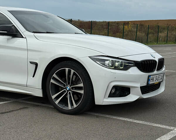 Белый БМВ 4 Серия, объемом двигателя 2 л и пробегом 151 тыс. км за 18300 $, фото 47 на Automoto.ua