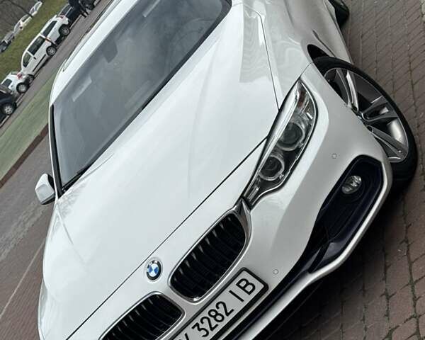 Белый БМВ 4 Серия, объемом двигателя 2 л и пробегом 124 тыс. км за 17200 $, фото 10 на Automoto.ua