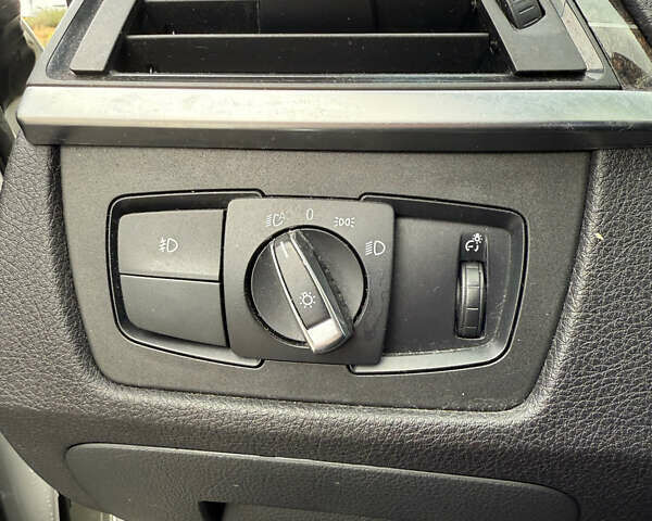 Белый БМВ 4 Серия, объемом двигателя 2 л и пробегом 151 тыс. км за 18300 $, фото 21 на Automoto.ua