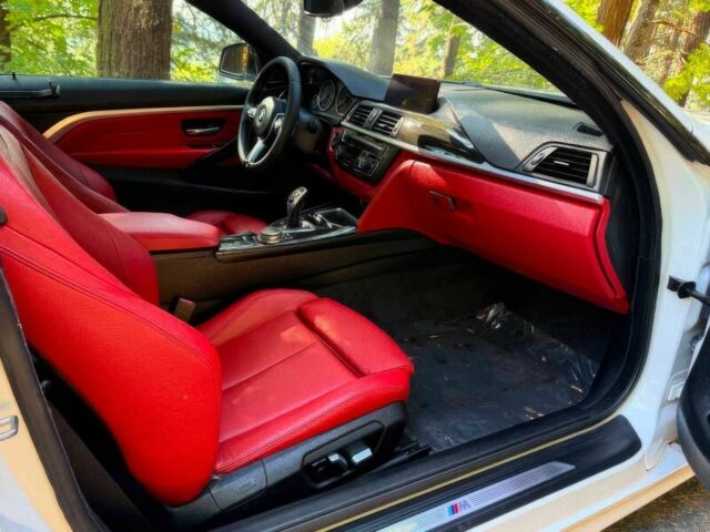 Белый БМВ 4 Серия, объемом двигателя 3 л и пробегом 76 тыс. км за 11000 $, фото 10 на Automoto.ua