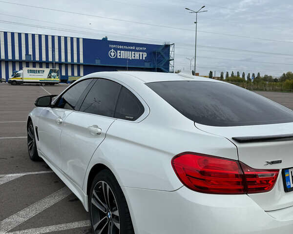 Белый БМВ 4 Серия, объемом двигателя 2 л и пробегом 151 тыс. км за 18300 $, фото 8 на Automoto.ua