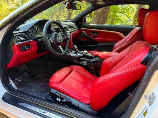 Белый БМВ 4 Серия, объемом двигателя 3 л и пробегом 76 тыс. км за 11000 $, фото 8 на Automoto.ua