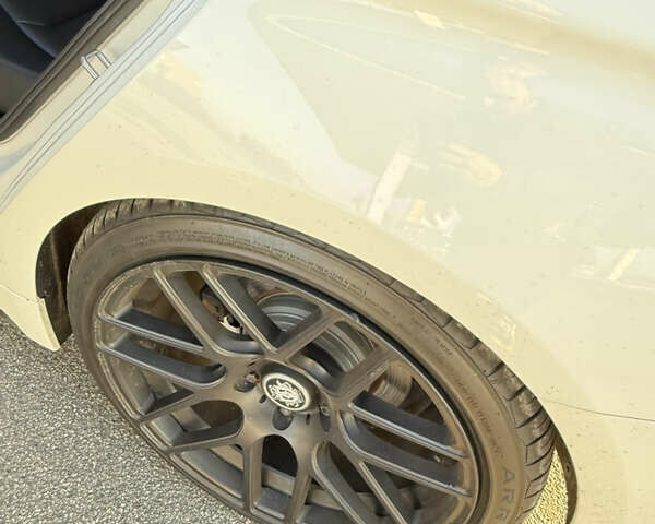 Белый БМВ 4 Серия, объемом двигателя 2 л и пробегом 210 тыс. км за 15999 $, фото 17 на Automoto.ua