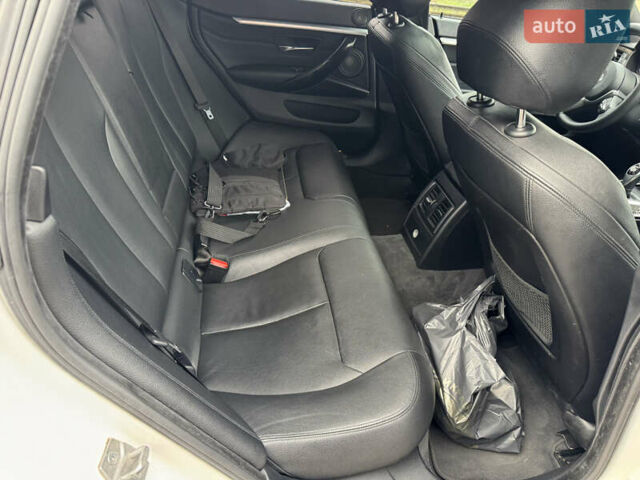 Белый БМВ 4 Серия, объемом двигателя 3 л и пробегом 184 тыс. км за 19000 $, фото 3 на Automoto.ua