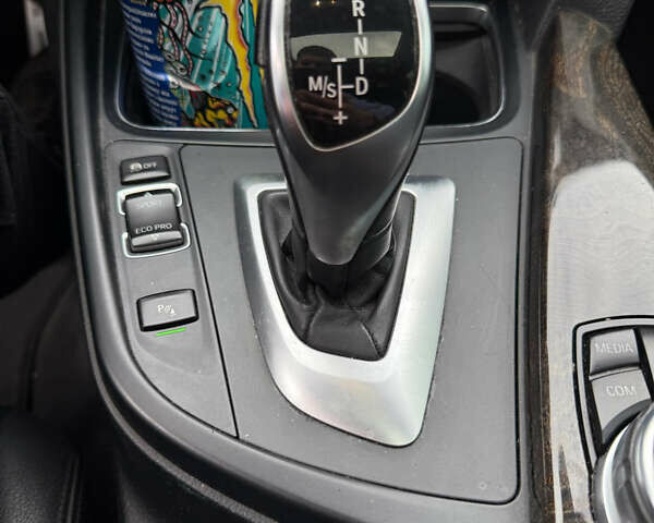 Белый БМВ 4 Серия, объемом двигателя 2 л и пробегом 151 тыс. км за 18300 $, фото 19 на Automoto.ua