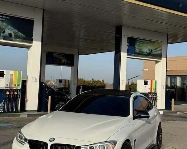 Белый БМВ 4 Серия, объемом двигателя 2 л и пробегом 210 тыс. км за 15999 $, фото 8 на Automoto.ua