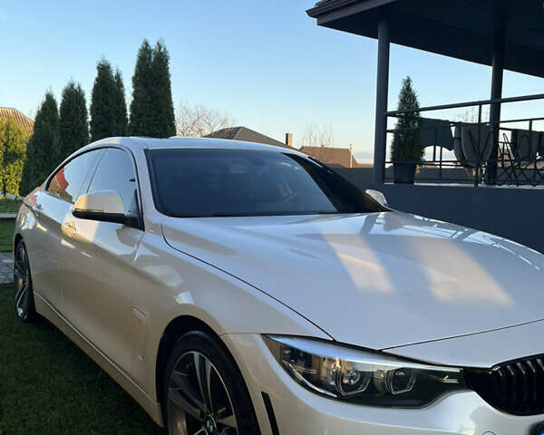 Білий БМВ 4 Серія, об'ємом двигуна 2 л та пробігом 98 тис. км за 21700 $, фото 5 на Automoto.ua
