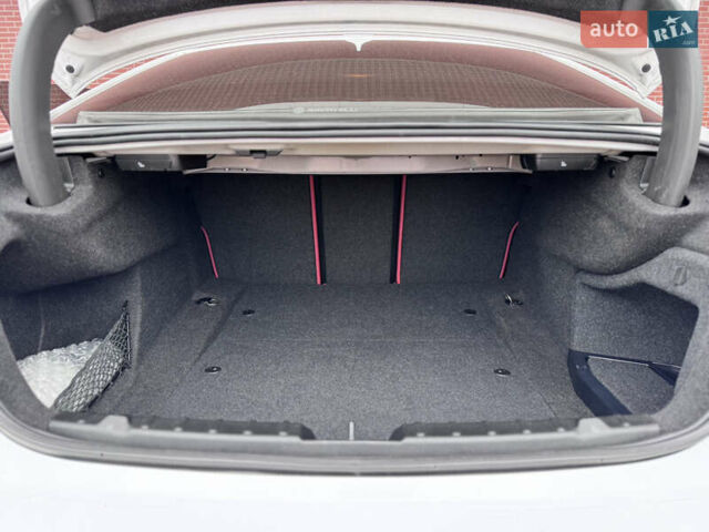 Белый БМВ 4 Серия, объемом двигателя 2 л и пробегом 67 тыс. км за 26000 $, фото 27 на Automoto.ua