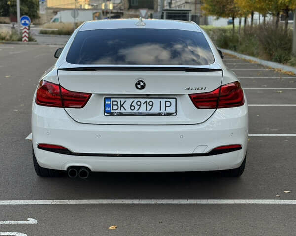 Белый БМВ 4 Серия, объемом двигателя 2 л и пробегом 152 тыс. км за 18550 $, фото 5 на Automoto.ua