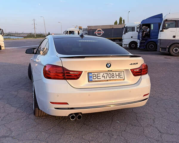 Белый БМВ 4 Серия, объемом двигателя 2 л и пробегом 203 тыс. км за 22500 $, фото 18 на Automoto.ua