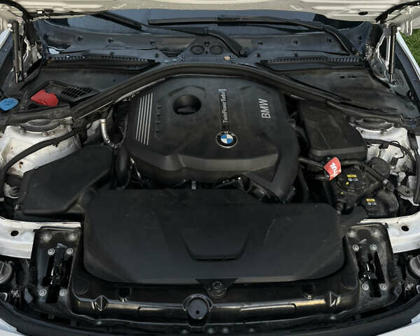 Білий БМВ 4 Серія, об'ємом двигуна 2 л та пробігом 98 тис. км за 21700 $, фото 31 на Automoto.ua