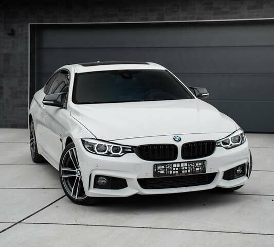 Белый БМВ 4 Серия, объемом двигателя 2 л и пробегом 67 тыс. км за 26000 $, фото 1 на Automoto.ua