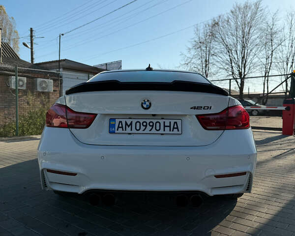 Белый БМВ 4 Серия, объемом двигателя 3 л и пробегом 141 тыс. км за 27400 $, фото 6 на Automoto.ua