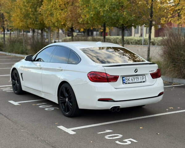Белый БМВ 4 Серия, объемом двигателя 2 л и пробегом 152 тыс. км за 18550 $, фото 4 на Automoto.ua