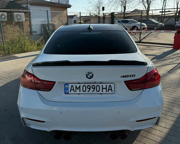 Белый БМВ 4 Серия, объемом двигателя 3 л и пробегом 141 тыс. км за 27400 $, фото 8 на Automoto.ua