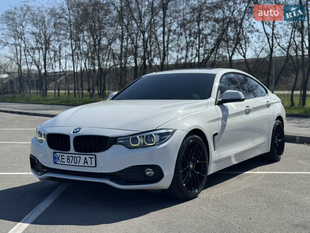 Белый БМВ 4 Серия, объемом двигателя 2 л и пробегом 122 тыс. км за 25700 $, фото 3 на Automoto.ua