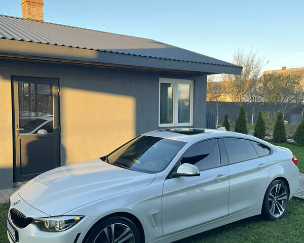 Білий БМВ 4 Серія, об'ємом двигуна 2 л та пробігом 98 тис. км за 21700 $, фото 17 на Automoto.ua