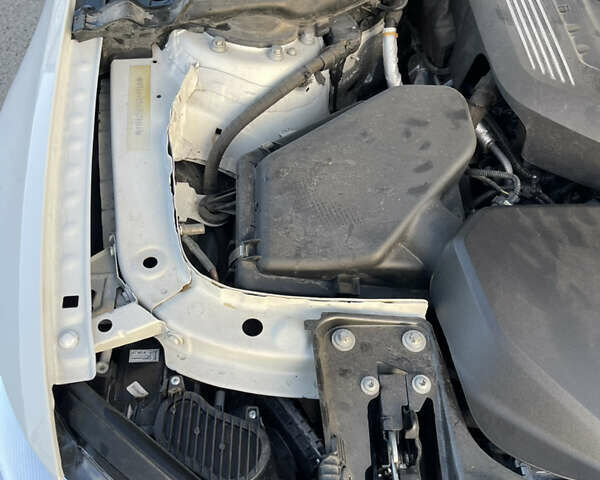 Белый БМВ 4 Серия, объемом двигателя 2 л и пробегом 138 тыс. км за 18300 $, фото 15 на Automoto.ua