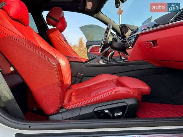 Белый БМВ 4 Серия, объемом двигателя 3 л и пробегом 123 тыс. км за 29000 $, фото 22 на Automoto.ua