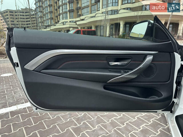 Білий БМВ 4 Серія, об'ємом двигуна 2 л та пробігом 87 тис. км за 21400 $, фото 60 на Automoto.ua
