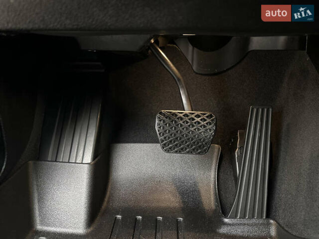 Білий БМВ 4 Серія, об'ємом двигуна 2 л та пробігом 87 тис. км за 21400 $, фото 102 на Automoto.ua