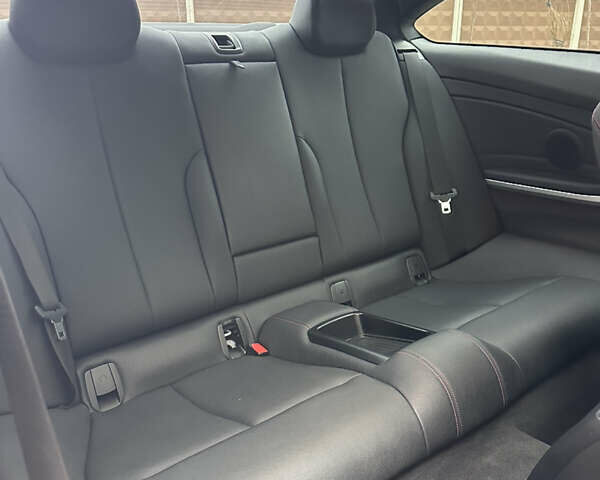 Белый БМВ 4 Серия, объемом двигателя 2 л и пробегом 88 тыс. км за 21000 $, фото 69 на Automoto.ua