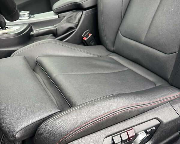 Білий БМВ 4 Серія, об'ємом двигуна 2 л та пробігом 87 тис. км за 21400 $, фото 54 на Automoto.ua