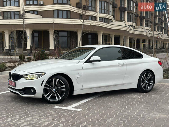Белый БМВ 4 Серия, объемом двигателя 2 л и пробегом 88 тыс. км за 21000 $, фото 12 на Automoto.ua