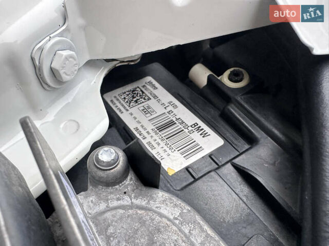 Белый БМВ 4 Серия, объемом двигателя 2 л и пробегом 88 тыс. км за 21000 $, фото 87 на Automoto.ua