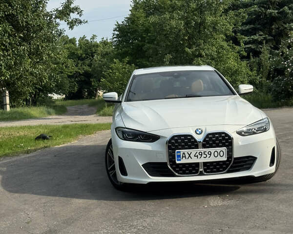 Белый БМВ 4 Серия, объемом двигателя 2 л и пробегом 29 тыс. км за 45000 $, фото 33 на Automoto.ua
