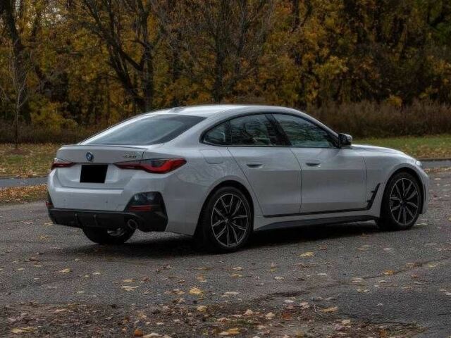 Белый БМВ 4 Серия, объемом двигателя 2 л и пробегом 57 тыс. км за 19000 $, фото 4 на Automoto.ua